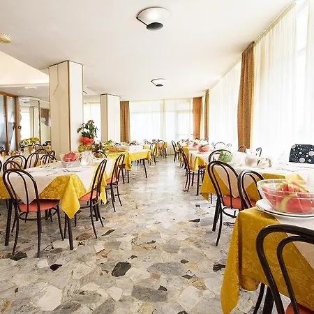 Crown Hotel Rimini